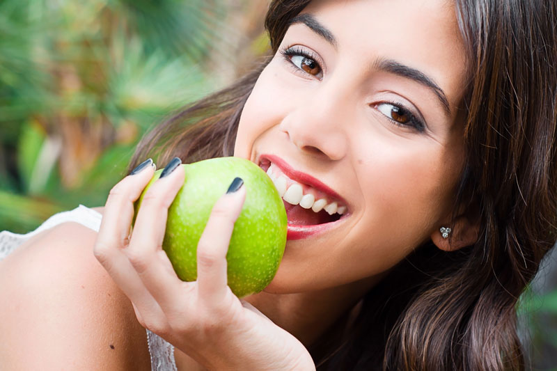 Clínica dental El Pilar tratamientos implantología oral